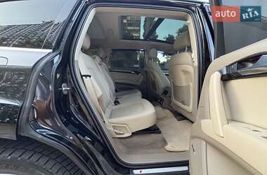 Внедорожник / Кроссовер Audi Q7 2011 в 