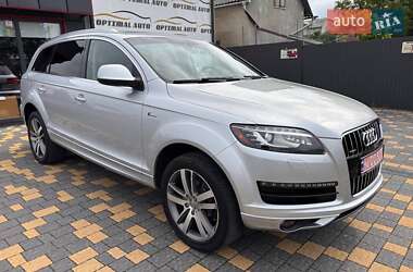 Внедорожник / Кроссовер Audi Q7 2015 в 