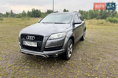 Внедорожник / Кроссовер Audi Q7 2015 в 