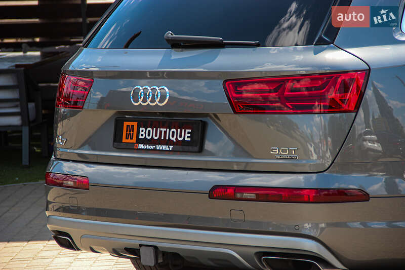 Внедорожник / Кроссовер Audi Q7 2016 в Одессе