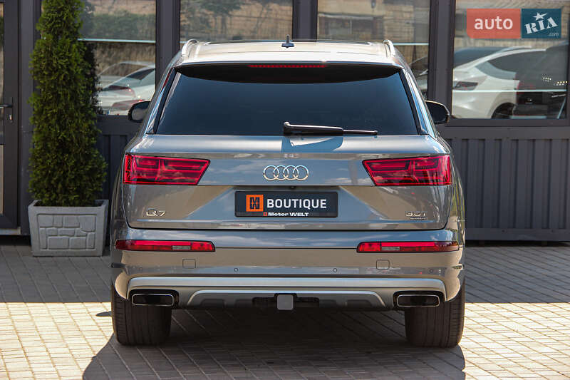 Внедорожник / Кроссовер Audi Q7 2016 в Одессе