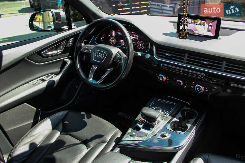 Внедорожник / Кроссовер Audi Q7 2016 в Одессе