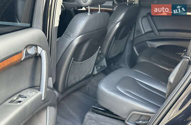 Внедорожник / Кроссовер Audi Q7 2012 в 