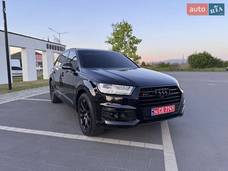 Audi Q7 2018