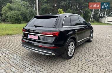 Внедорожник / Кроссовер Audi Q7 2020 в 
