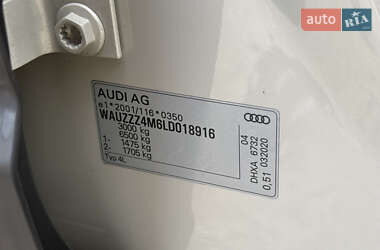 Позашляховик / Кросовер Audi Q7 2021 в 