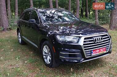 Внедорожник / Кроссовер Audi Q7 2019 в 