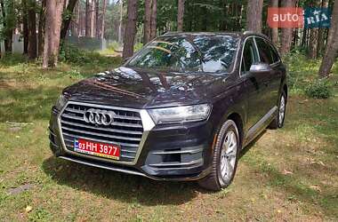 Внедорожник / Кроссовер Audi Q7 2019 в 