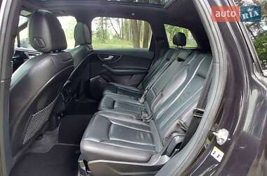 Внедорожник / Кроссовер Audi Q7 2019 в 
