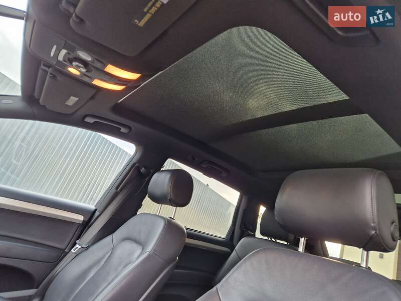 Внедорожник / Кроссовер Audi Q7 2013 в Тернополе