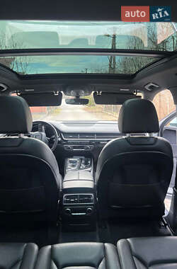 Внедорожник / Кроссовер Audi Q7 2016 в Львове
