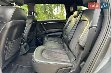 Внедорожник / Кроссовер Audi Q7 2011 в 