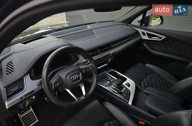 Внедорожник / Кроссовер Audi Q7 2019 в 