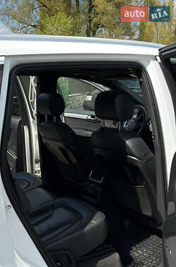 Позашляховик / Кросовер Audi Q7 2011 в 
