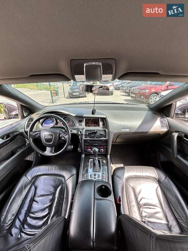 Внедорожник / Кроссовер Audi Q7 2006 в Сумах