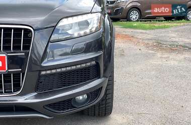 Внедорожник / Кроссовер Audi Q7 2013 в 