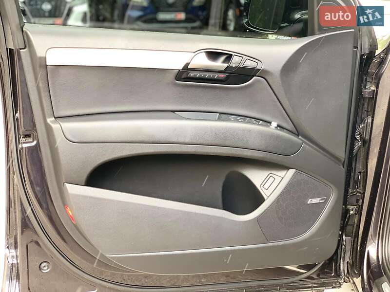 Внедорожник / Кроссовер Audi Q7 2013 в Виннице