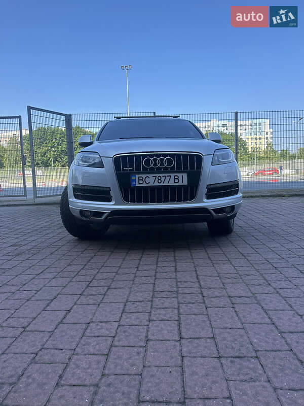 Внедорожник / Кроссовер Audi Q7 2010 в Львове