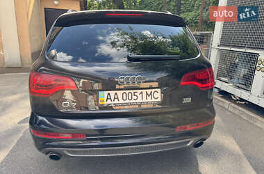 Внедорожник / Кроссовер Audi Q7 2011 в 