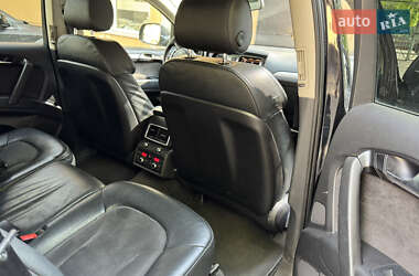 Внедорожник / Кроссовер Audi Q7 2011 в 