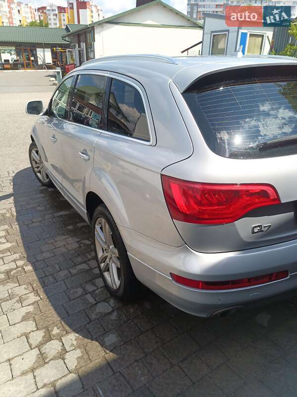 Позашляховик / Кросовер Audi Q7 2010 в Львові фото 19 Позашляховик / Кросовер Audi Q7 2010 в Львові
