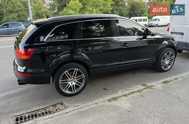 Внедорожник / Кроссовер Audi Q7 2009 в 