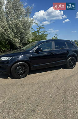 Внедорожник / Кроссовер Audi Q7 2013 в 