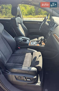 Внедорожник / Кроссовер Audi Q7 2013 в 