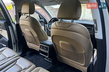 Внедорожник / Кроссовер Audi Q7 2020 в 