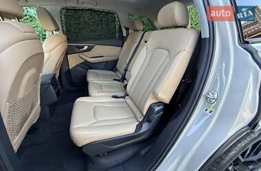 Внедорожник / Кроссовер Audi Q7 2020 в 