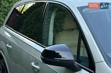 Внедорожник / Кроссовер Audi Q7 2020 в 