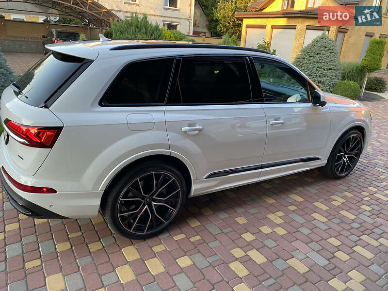 Позашляховик / Кросовер Audi Q7 2021 в Білій Церкві