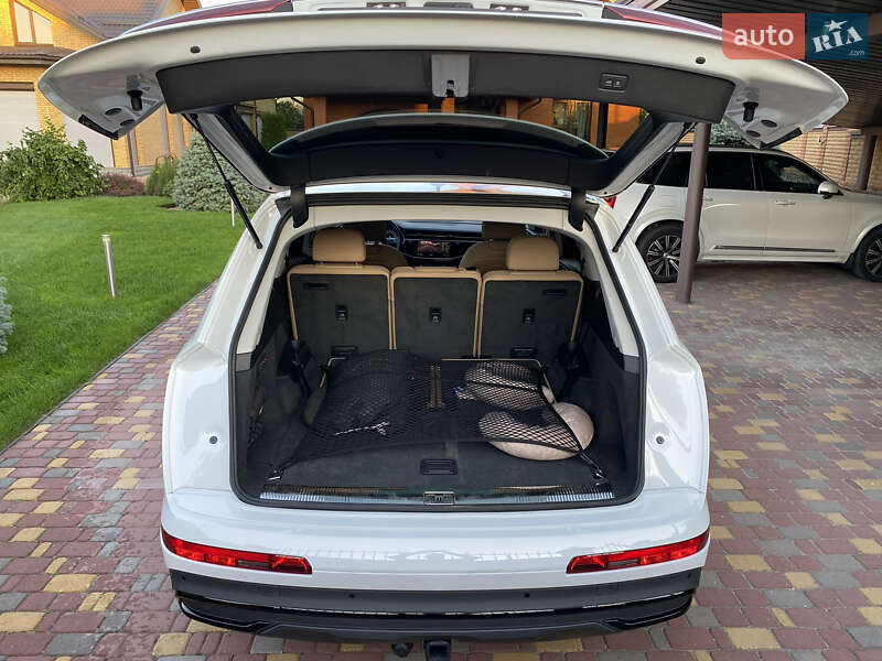 Позашляховик / Кросовер Audi Q7 2021 в Білій Церкві
