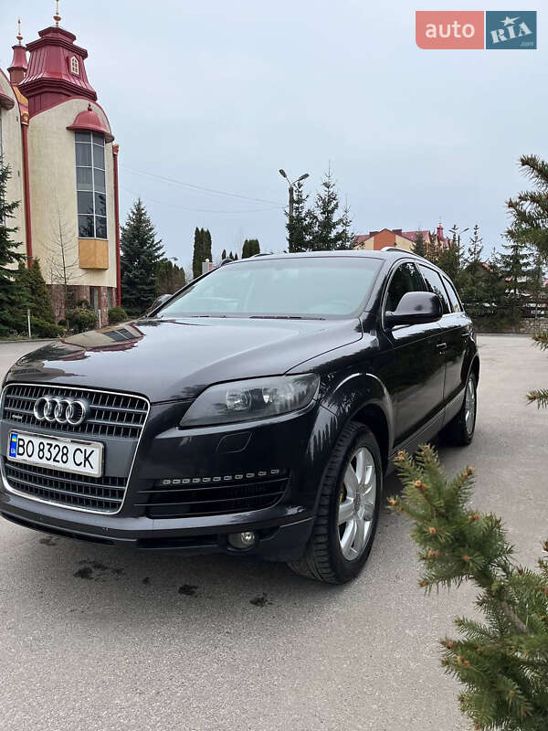 Внедорожник / Кроссовер Audi Q7 2006 в Чорткове
