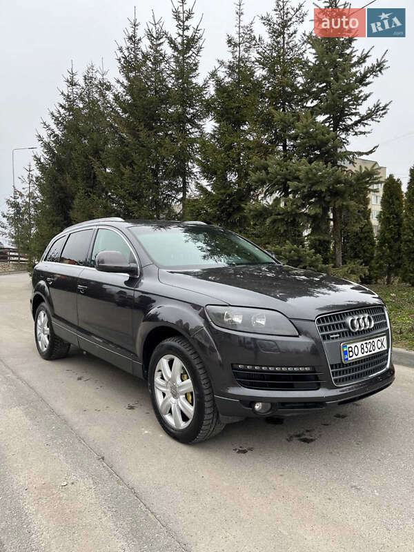 Внедорожник / Кроссовер Audi Q7 2006 в Чорткове