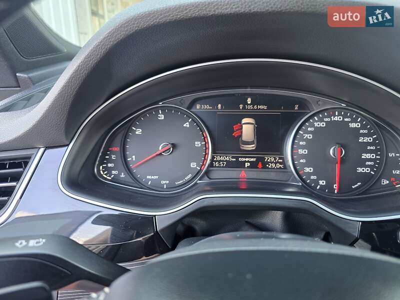 Внедорожник / Кроссовер Audi Q7 2017 в Киеве