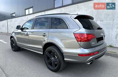 Позашляховик / Кросовер Audi Q7 2015 в Києві
