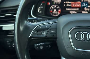 Внедорожник / Кроссовер Audi Q7 2018 в 