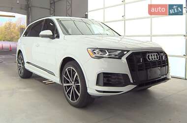 Позашляховик / Кросовер Audi Q7 2020 в Києві