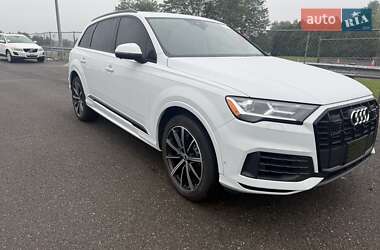 Внедорожник / Кроссовер Audi Q7 2020 в 