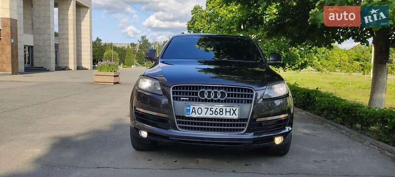 Audi Q7 2006