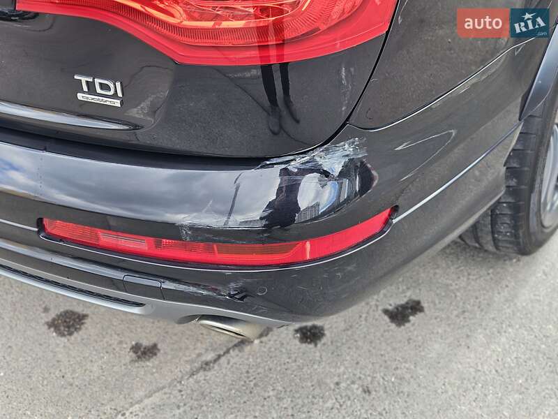 Внедорожник / Кроссовер Audi Q7 2012 в Вишневом фото 8 Внедорожник / Кроссовер Audi Q7 2012 в Вишневом