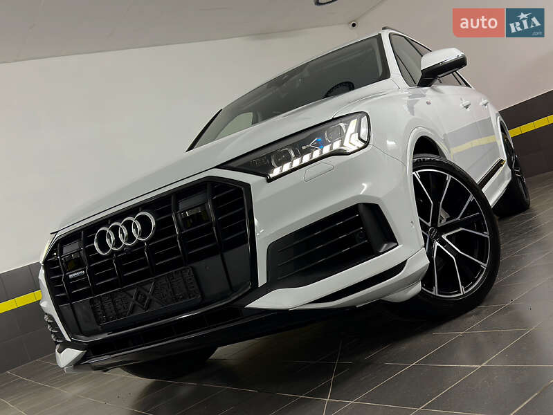 Внедорожник / Кроссовер Audi Q7 2020 в Казатине