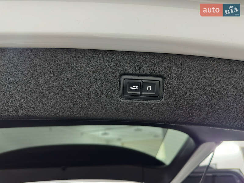 Внедорожник / Кроссовер Audi Q7 2020 в Казатине