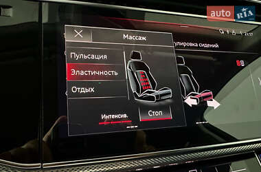 Внедорожник / Кроссовер Audi Q7 2020 в 
