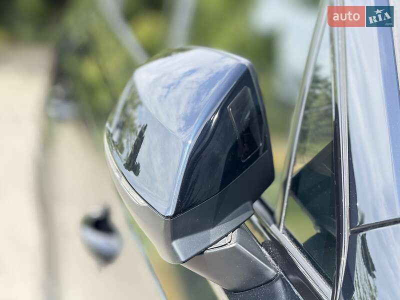 Внедорожник / Кроссовер Audi Q7 2017 в Ровно