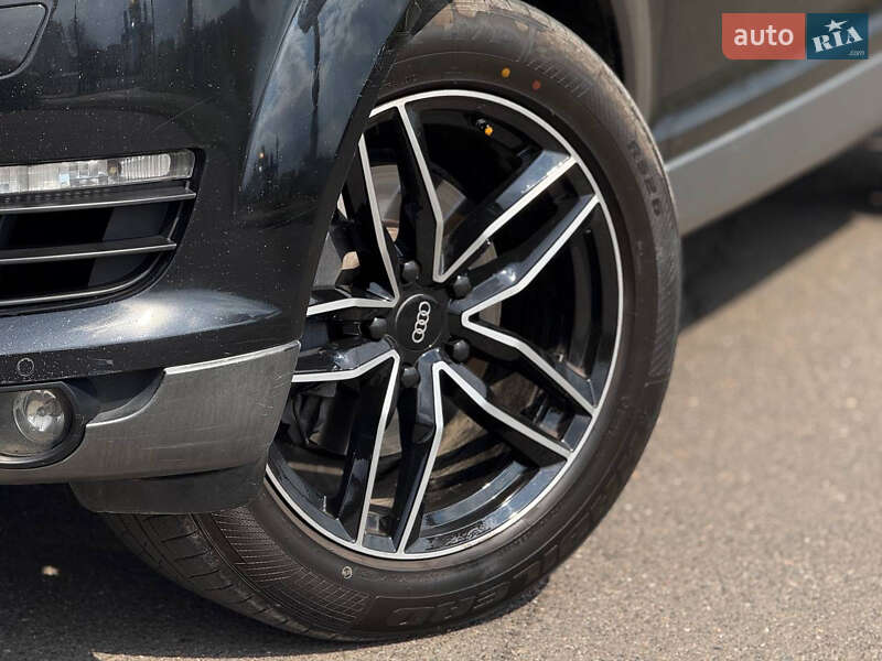 Позашляховик / Кросовер Audi Q7 2007 в Кривому Розі