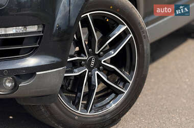 Внедорожник / Кроссовер Audi Q7 2007 в 