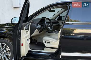 Внедорожник / Кроссовер Audi Q7 2017 в 
