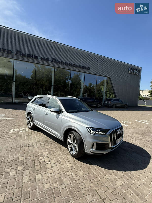 Продаж Ауді Ку7 бу Львівській області на AUTO.RIA: купити